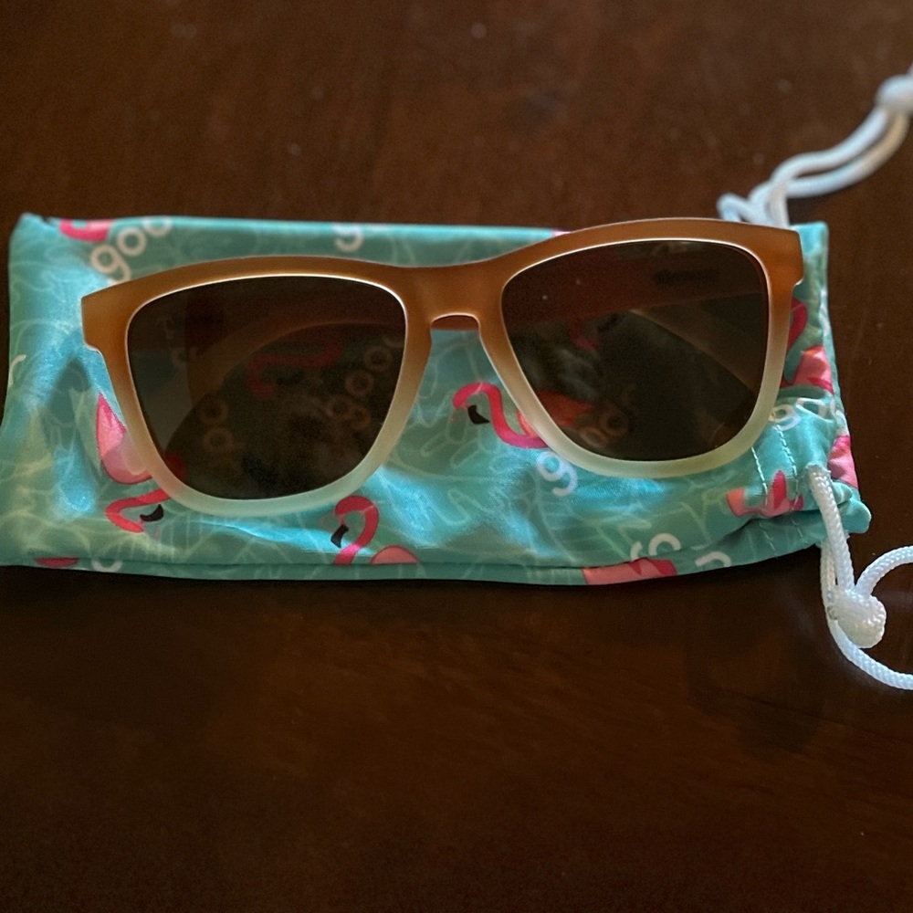 Ombré polarized Goodr sunglasses